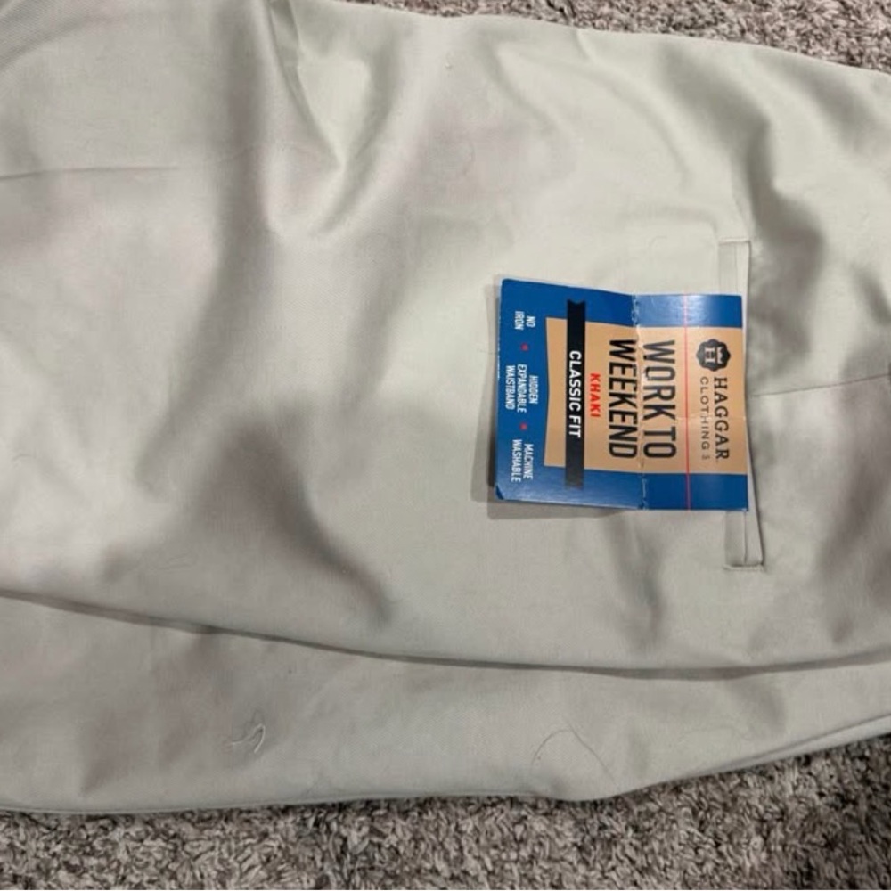 Haggar Classic Fit Light Gray Pants